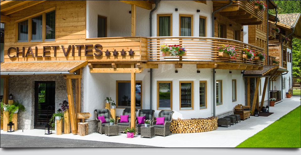 CHALET  VITES  MOUNTAIN HOTEL   (ALBA DI CANAZEI) (TN)