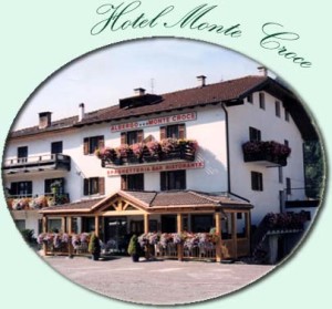 hotel-montecroce-bedollo-1