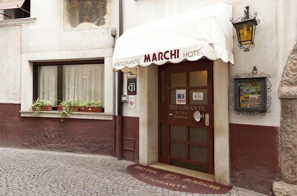 HOTEL  MARCHI                                                          (ARCO)   (TN)