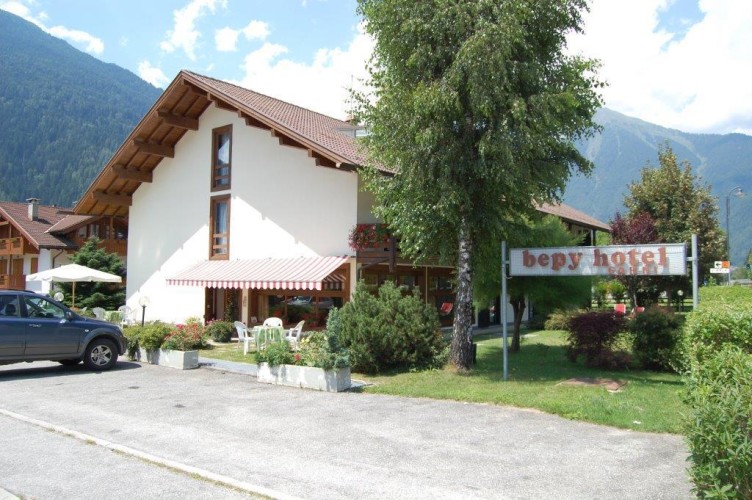 BEPY HOTEL (GIUSTINO - PINZOLO) (TN)