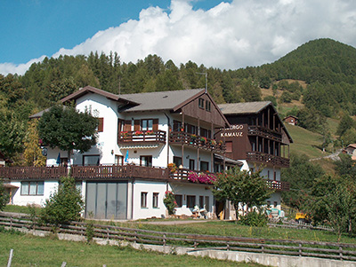 ALBERGO RISTORANTE KAMAUZ                                            (FRASSILONGO) (TN)