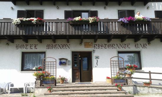 HOTEL MIGNON                                                                                                           (FOLGARIA)   (TN)