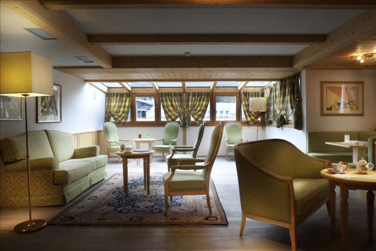 HOTEL CAMPIGLIO BELLAVISTA  (MADONNA DI CAMPIGLIO)   (TN)