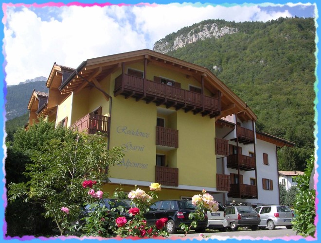 RESIDENCE GARNI' ALPENROSE (MOLVENO)   (TN)