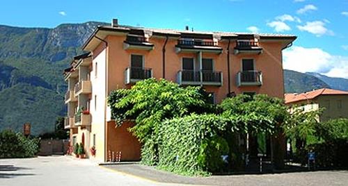HOTEL DRAGO (MEZZOCORONA) (TN)
