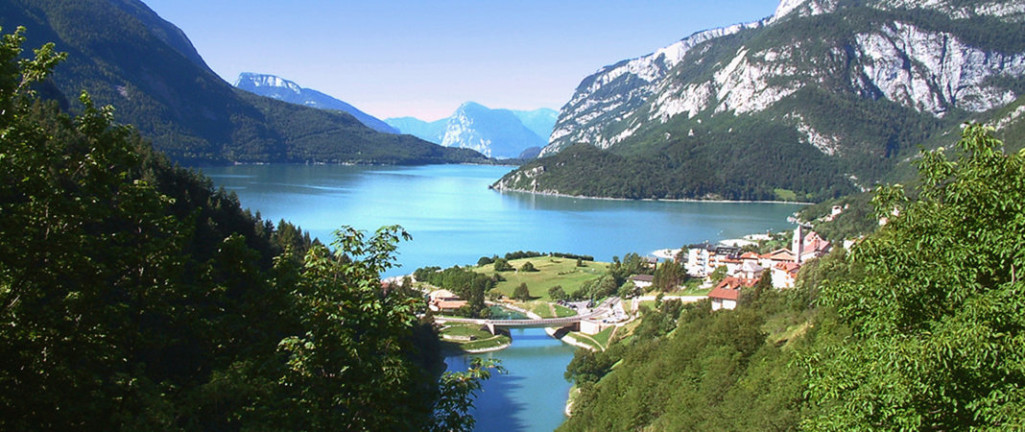 HOTEL  DU LAC          (MOLVENO) (TN)