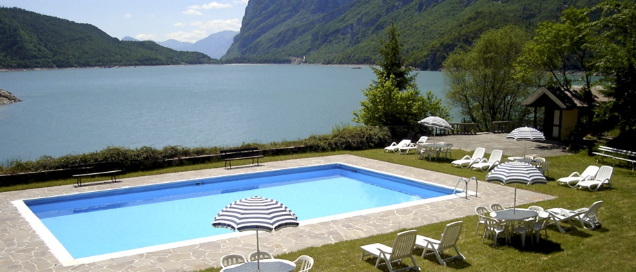 GRAND HOTEL MOLVENO                (MOLVENO) (TN)