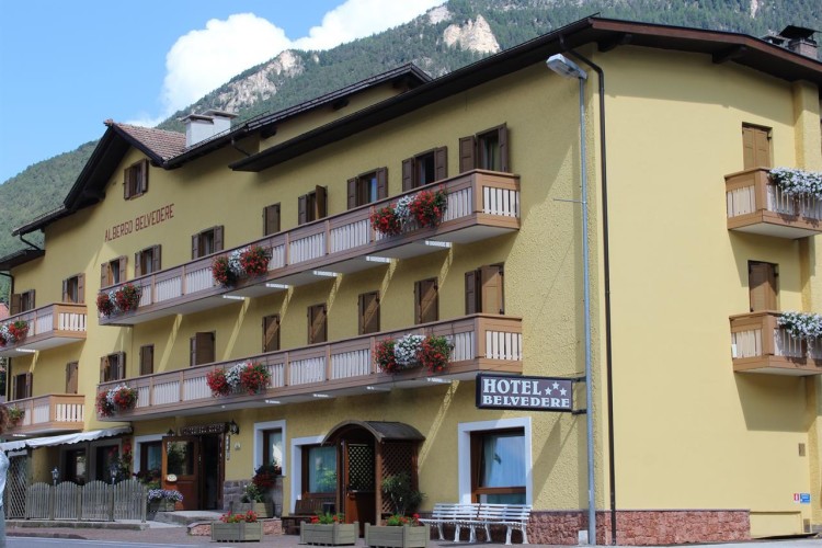 HOTEL BELVEDERE     (PANCHIA') (TN)