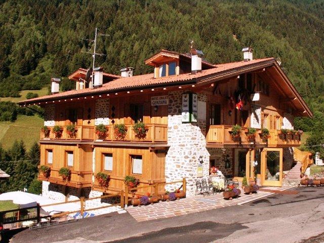 HOTEL CHALET GENZIANA                          (PEJO) (TN)