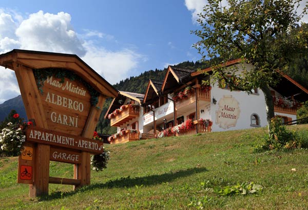 Albergo Garnì Maso Mistrin     (Pinzolo) (TN)