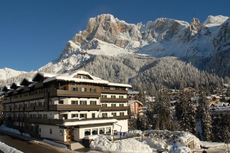 HOTEL COLFOSCO                        (SAN MARTINO DI CASTROZZA)  (TN)