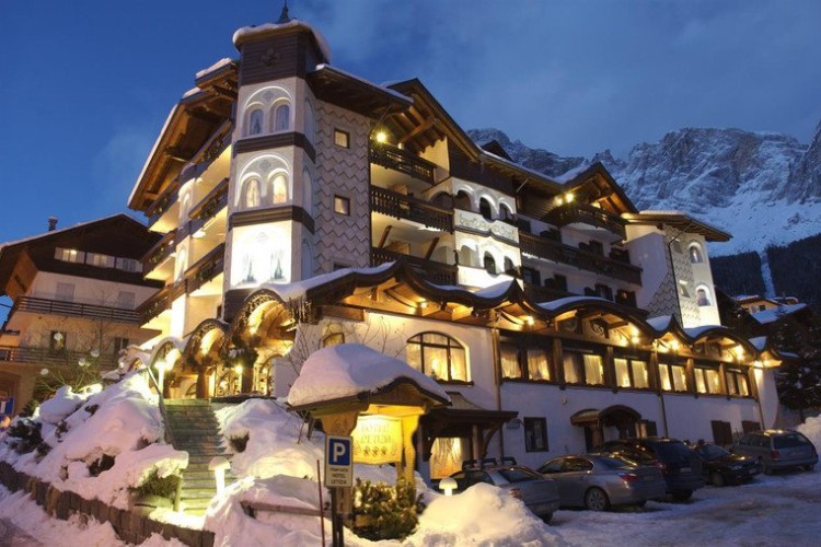 HOTEL LETIZIA             (SAN MARTINO DI CASTROZZA) (TN)