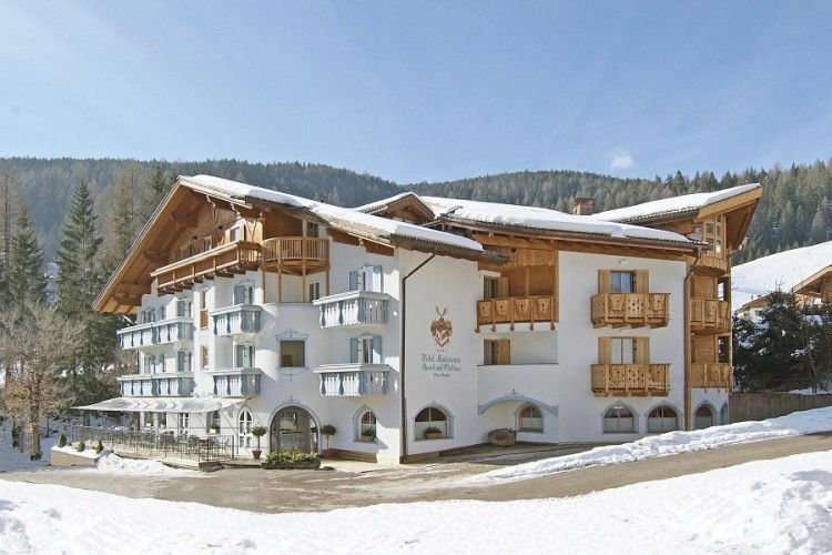 HOTEL MADONNINA (SORAGA) (TN)