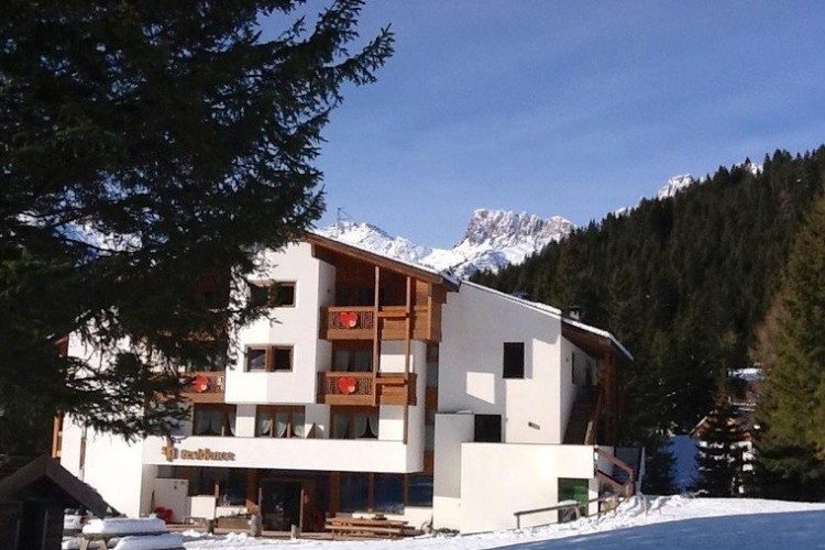 HOTEL SKI RESIDENCE                        (SAN MARTINO DI CASTROZZA) (TN)