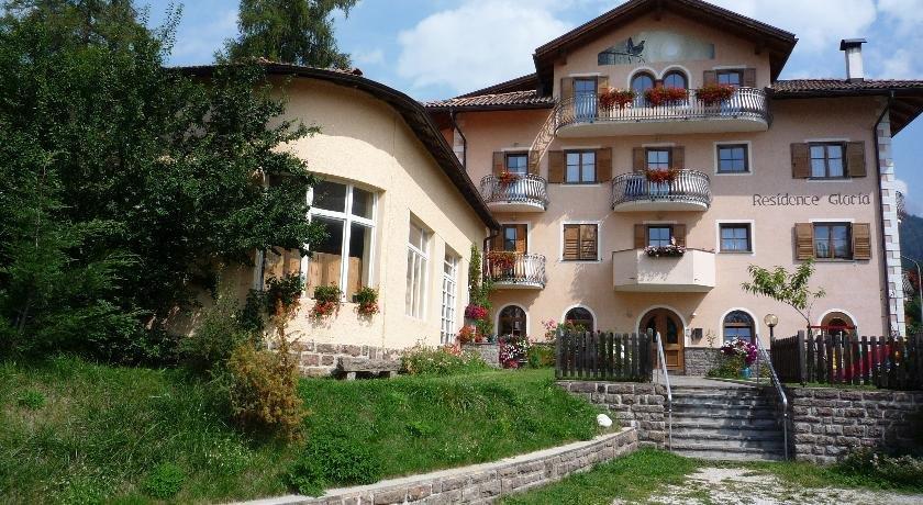 RESIDENCE GLORIA       (VARENA) (TN)