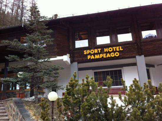 SPORT  HOTEL  PAMPEAGO         (PAMPEAGO - TESERO)   (TN)