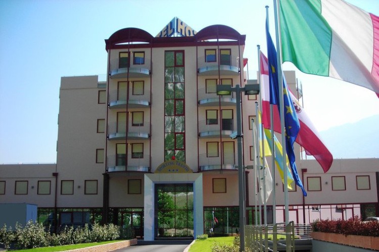 HOTEL SPORTING  TRENTO (TRENTO)  (TN)
